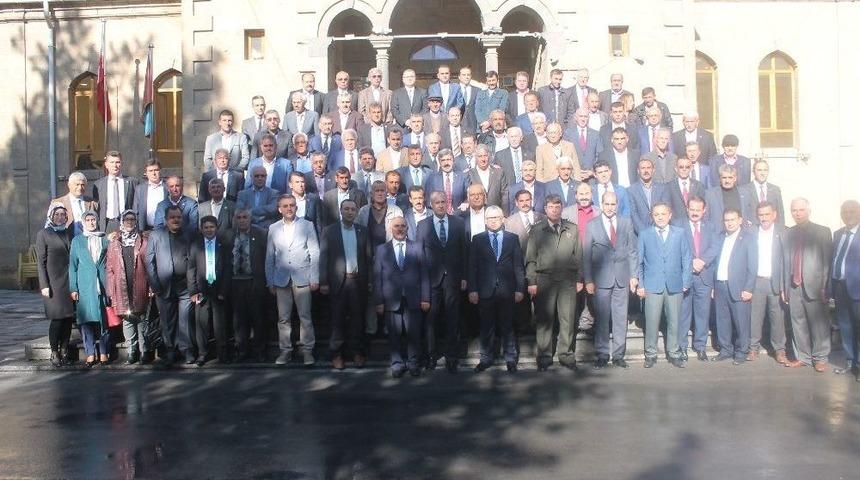 Niğde&rsquo;de 19 Ekim Muhtarlar G&uuml;n&uuml; Kutlandı