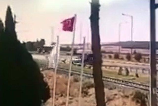 3 Kişinin &Ouml;ld&uuml;ğ&uuml; Kaza Anı Kamerada 1