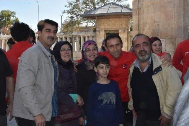 Avrupa Şampiyonu Ampute Milli Futbol Takımı&rsquo;Na Mevlana&rsquo;Da Sevgi Seli 2