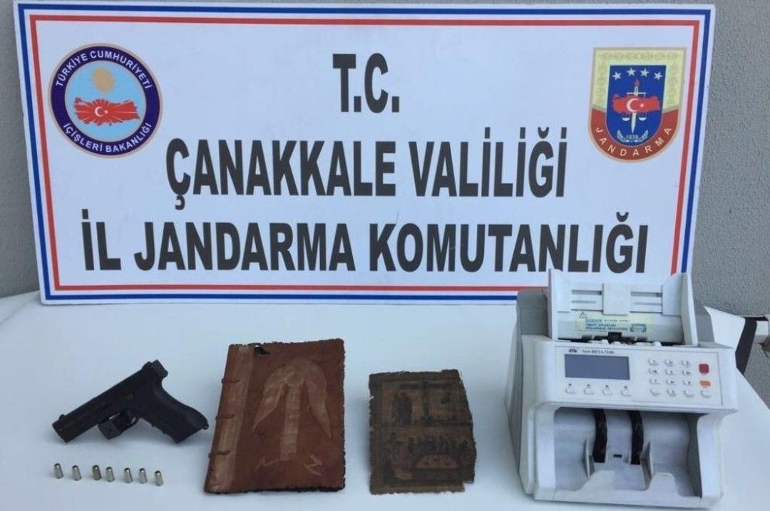 El Yazması İncil&rsquo;i Satamadan Yakalandılar