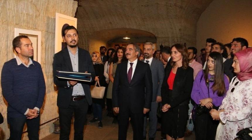 T&uuml;rk Baskı Resim Sanatının Se&ccedil;kin &Ouml;rnekleri Kapadokya&rsquo;da