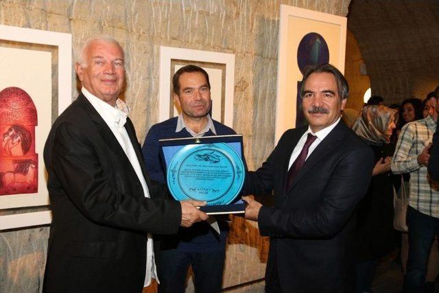 T&uuml;rk Baskı Resim Sanatının Se&ccedil;kin &Ouml;rnekleri Kapadokya&rsquo;da 1