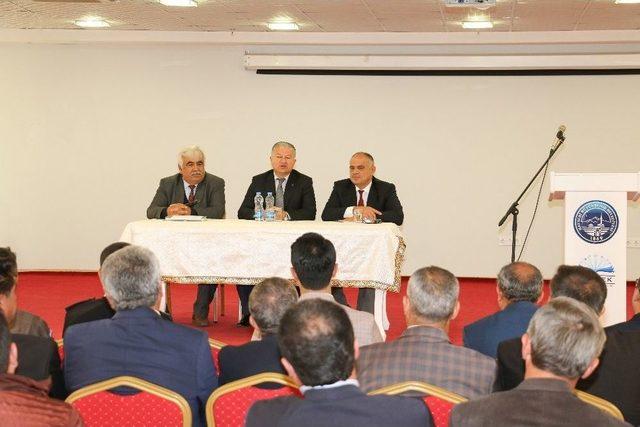 Yahyalı&rsquo;da Muhtarlar G&uuml;n&uuml; Kutlandı 1