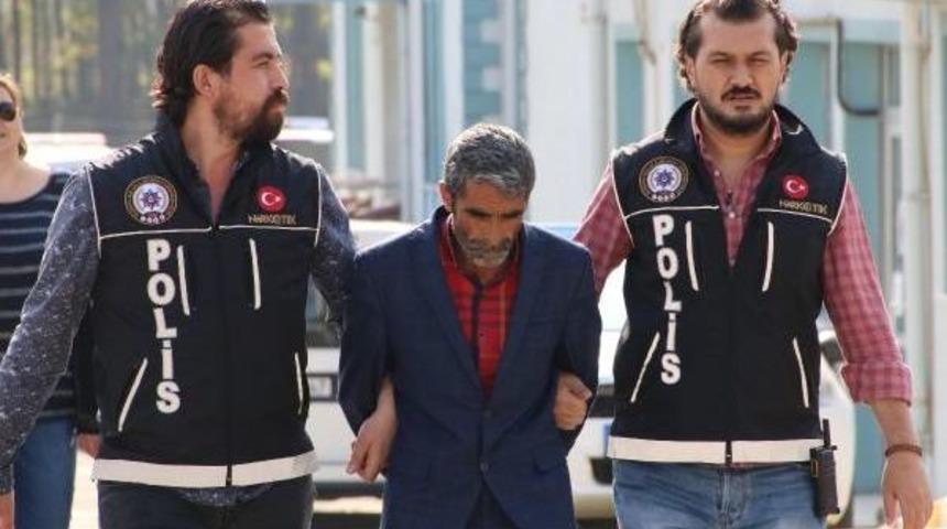 Sahte Plakalı Otomobilde 6 Kilo 500 Gram Esrar &Ccedil;ıktı