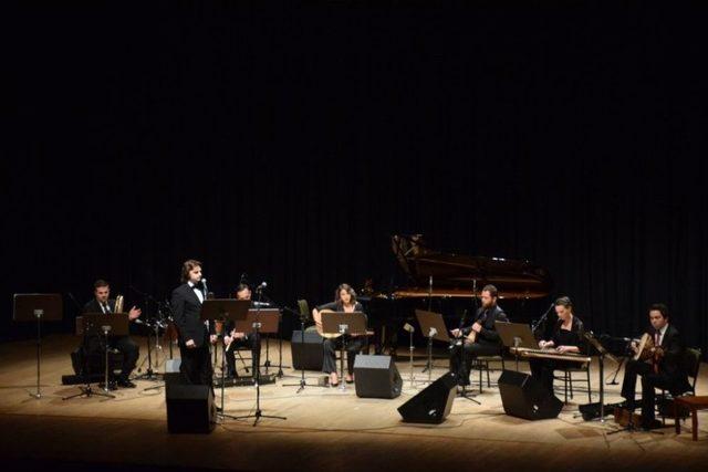 T&uuml;rk M&uuml;ziği B&ouml;l&uuml;m&uuml; İlk Konseriyle B&uuml;y&uuml;ledi 1