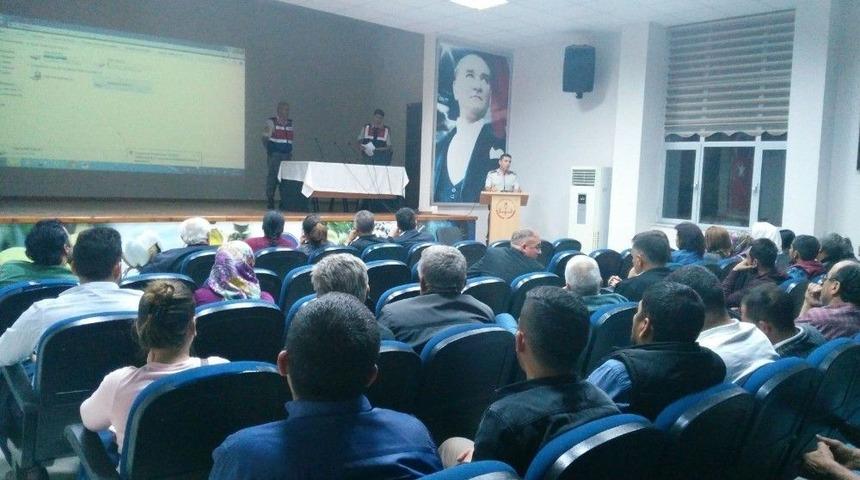 Jandarma&rsquo;dan Servis Şof&ouml;rlerine Ve &Ouml;ğrencilere Eğitim