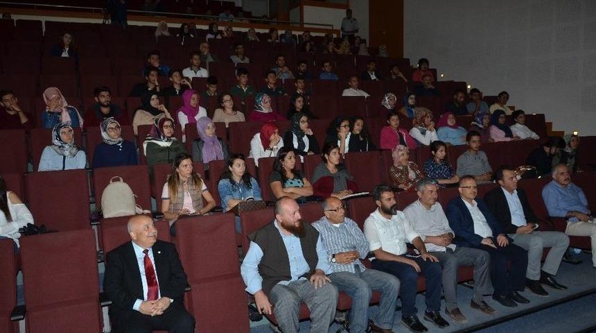 "h&uuml;sn-i Hat Sanatı Bilgilendirme Konferansı Yapıldı