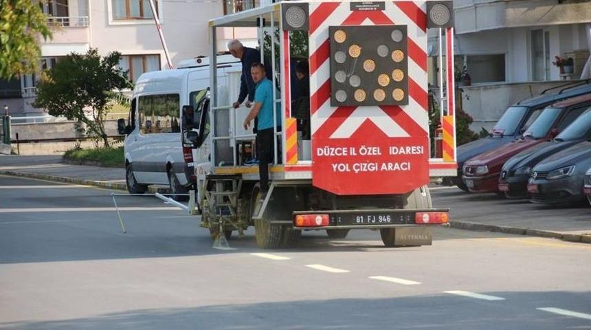 Yol Çizgi Çalışması Başladı