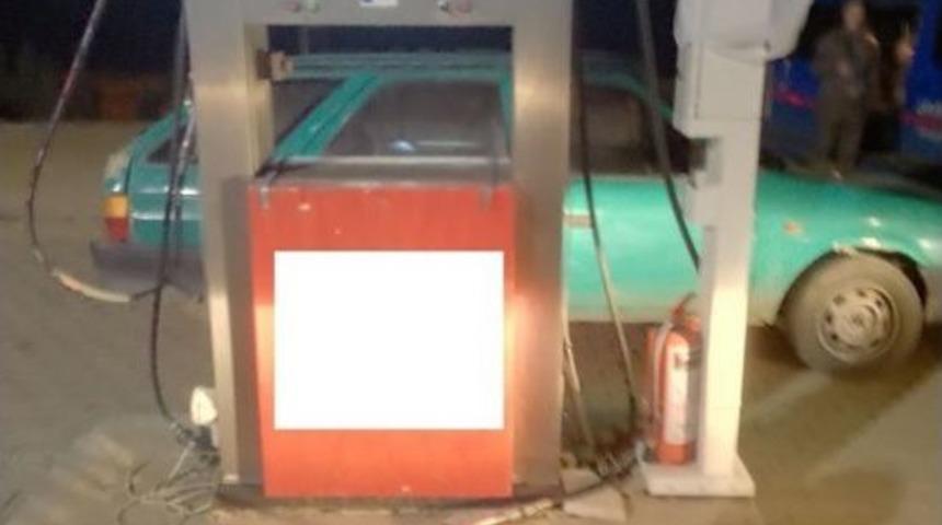 Kayseri&rsquo;de Akaryakıt İstasyonundaki Lpg D&uuml;zeneği G&ouml;renleri Şaşırttı