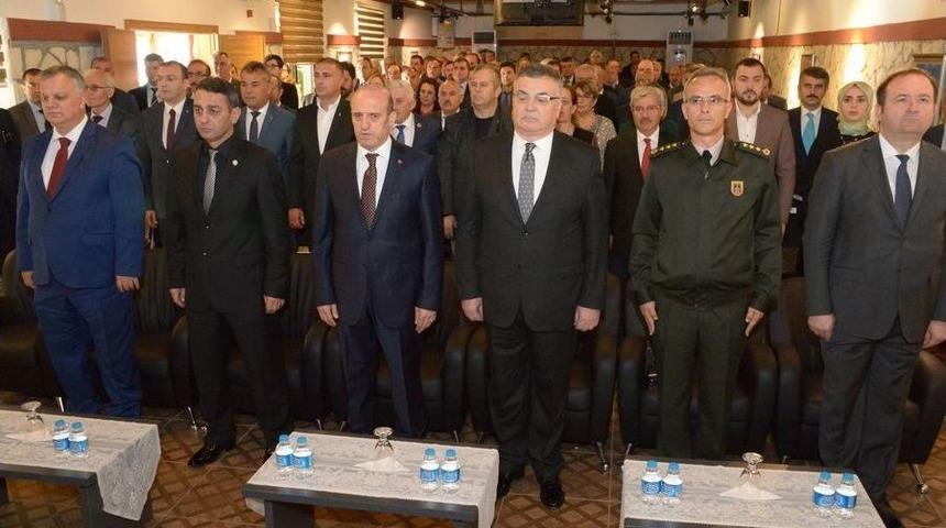 Vali &Ccedil;ift&ccedil;i, Muhtarlar G&uuml;n&uuml;&rsquo;n&uuml; Kutladı