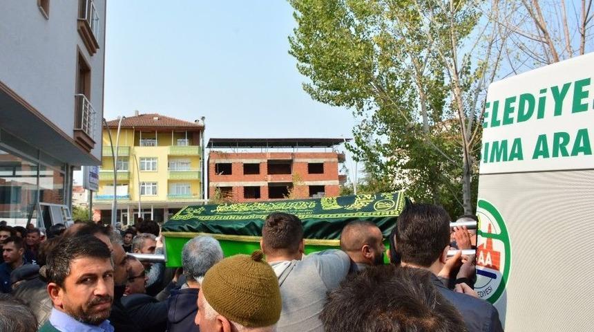 3 Yaşındaki &Ccedil;ocuk Pencereden D&uuml;ş&uuml;p &Ouml;ld&uuml;