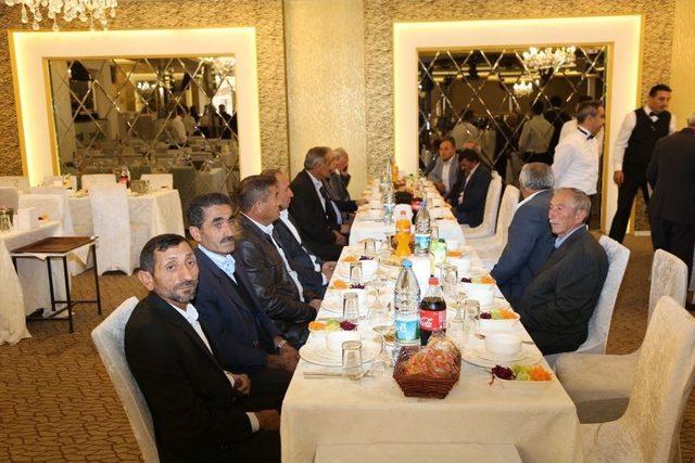 &Ccedil;orum Valiliğinden Muhtarlar Onuruna Yemek 2