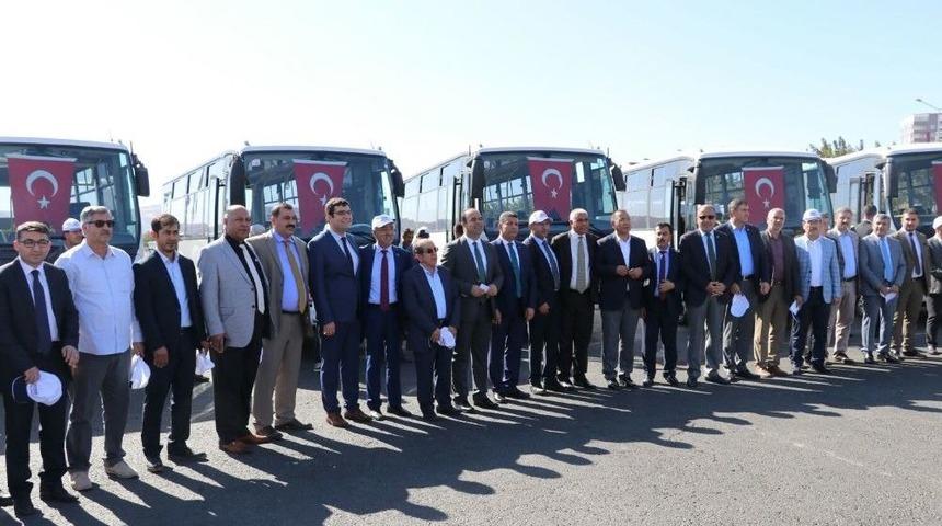B&uuml;y&uuml;kşehir Belediyesinden 10 İl&ccedil;eye Otob&uuml;s Desteği