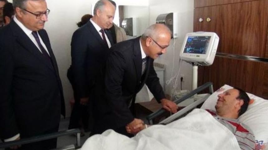 Bakan Elvan: Mersin'deki Bombalı Saldırıyla Ilgili 11 Kişi G&ouml;zaltında (2)