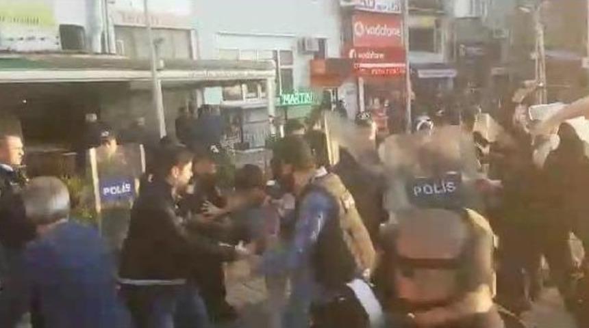 Hopa'da Protestoculara Polis M&uuml;dahale Etti