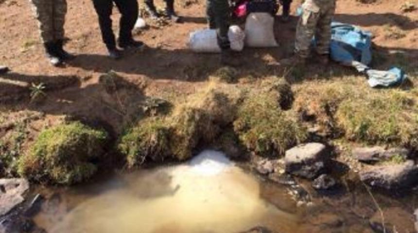 Van'da Mozatla G&uuml;&ccedil;lendirilmiş 150 Kilo Amonyum Nitrat Ele Ge&ccedil;irildi