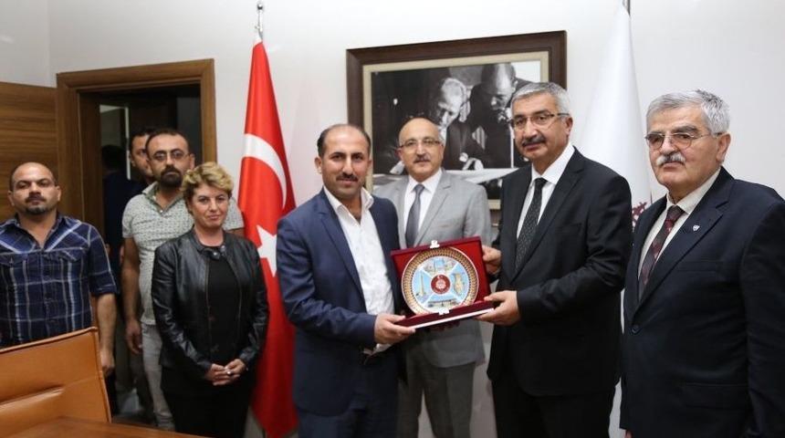 Mardinli &Ouml;ğrenciler &Ccedil;orum&rsquo;u Tanıyor