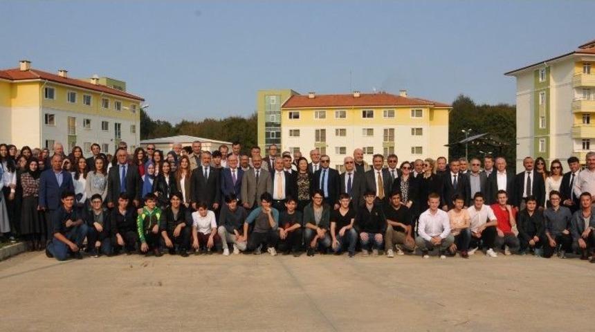 Terme Om&uuml; Senatosuna Ev Sahipliği Yaptı