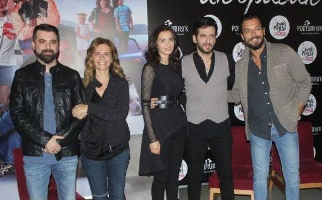 Mudanya da &Ccedil;ekilen  ilk &Ouml;p&uuml;c&uuml;k  Filminin &Ouml;zel G&ouml;sterimi Bursa da Yapıldı 1