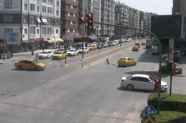 Eskişehir'de Kazalar Mobese Kameralarında
