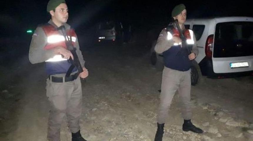 Kız Arkadaşını Öldürdü, Vicdan Azabı Çekince Teslim Oldu