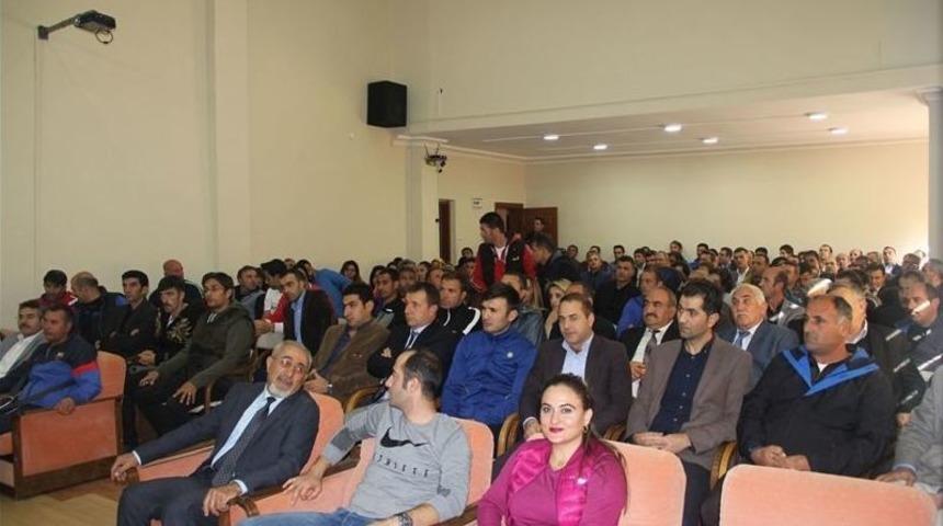 Okul Sporları Değerlendirme Toplantısı Yapıldı