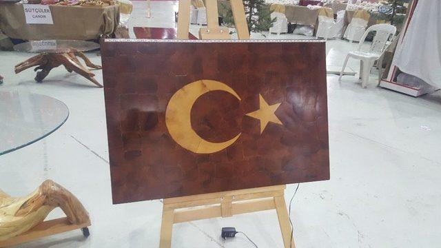 15 Temmuz Şehitleri Anısına Ardı&ccedil;tan T&uuml;rk Bayrağı 1