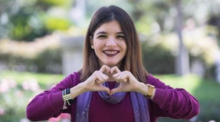 Ezgi'nin Yaşamı, 'zumba' Ile Değişti