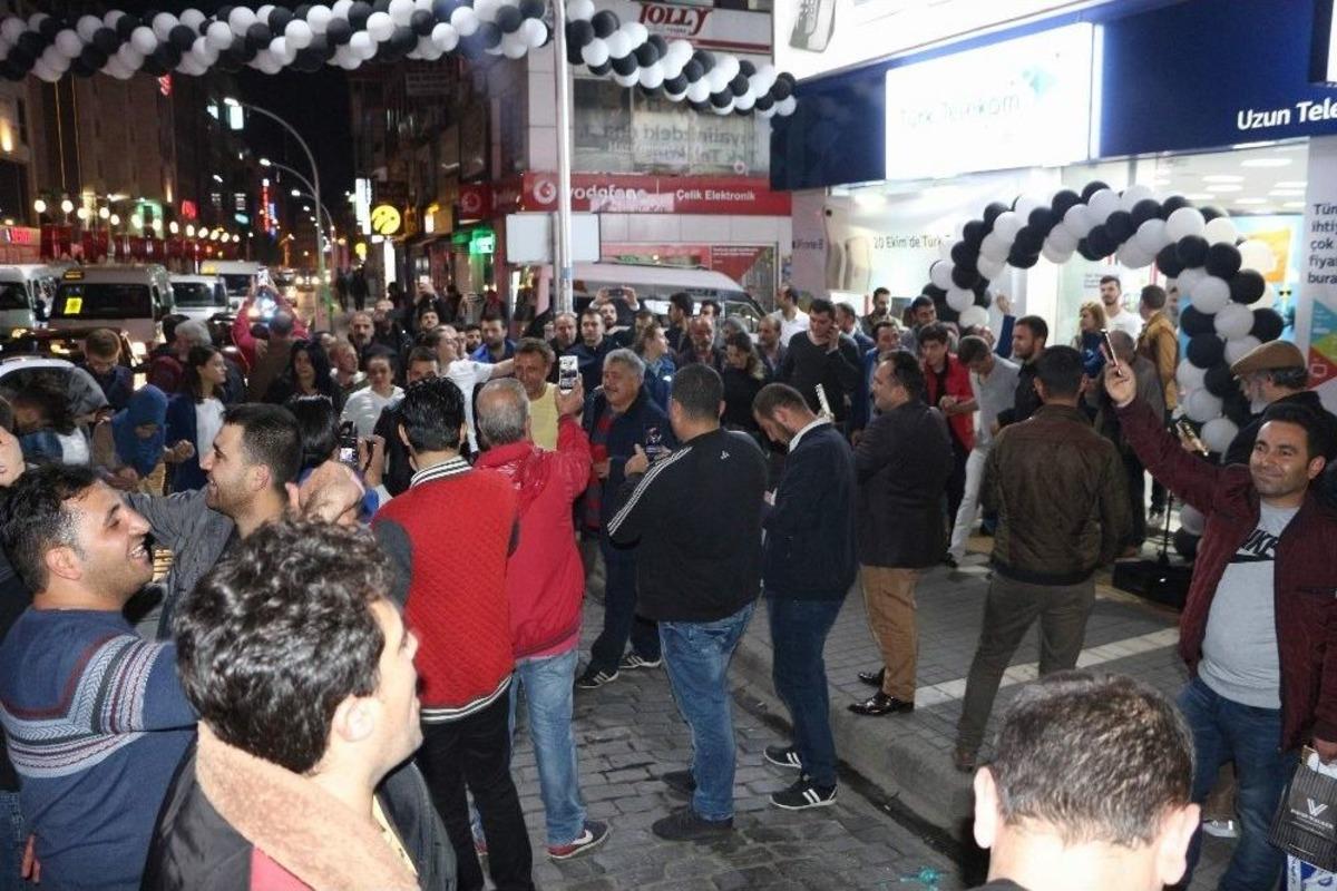 İphone 8 Trabzon&rsquo;da Atma T&uuml;rk&uuml; İle Satışa Sunuldu