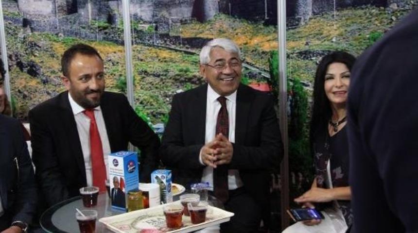 Kars Belediye Başkanı Murtaza Kara&ccedil;anta&ldquo;Kars&rsquo;I G&ouml;rmeden T&uuml;rkiye&rsquo;Yi Gezdim Demeyin&rdquo;