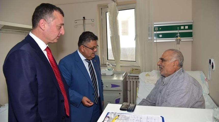 Vali B&uuml;y&uuml;kakın Ve Başkan Yağcı&rsquo;dan Hasta Ziyareti