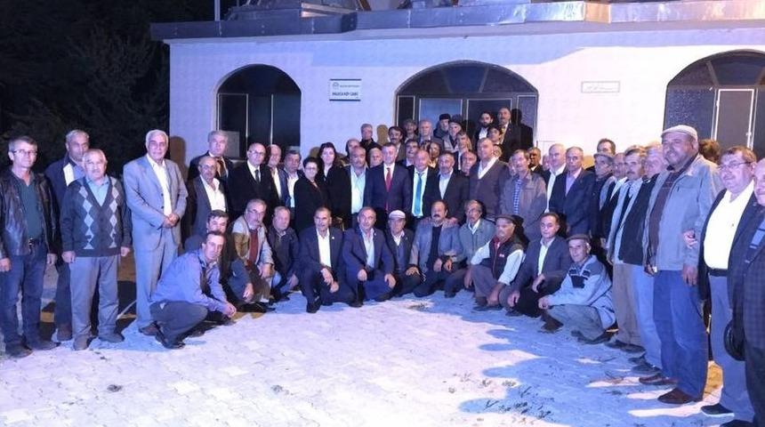 Muhtarlar Bu Ay Okuluca K&ouml;y&uuml;nde Buluştu