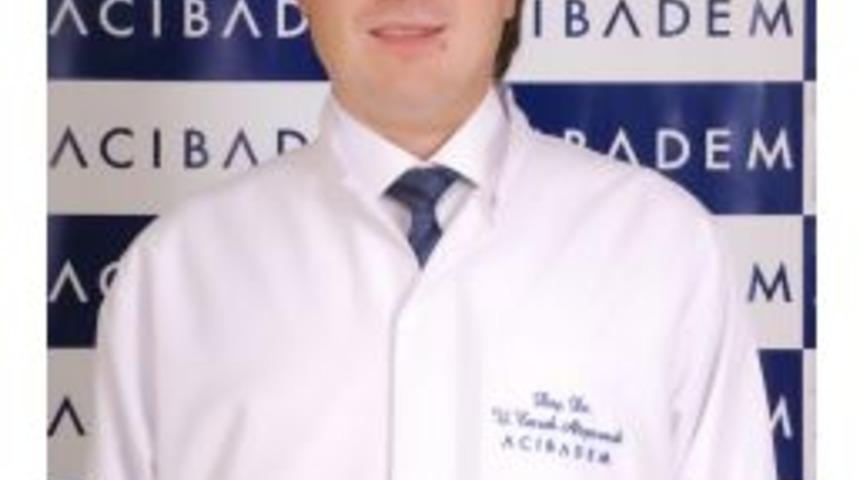 Prof. Dr. Altıparmak: "katarakt Sinsi Seyrediyor, Belirtiler Fark Edilmiyor"