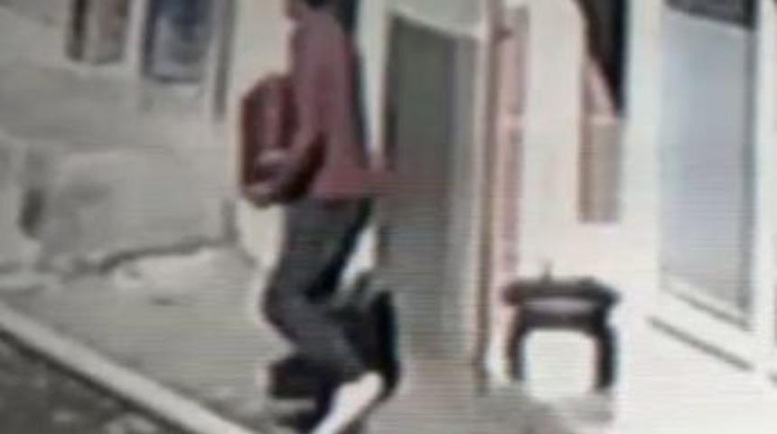 Sal&ccedil;a Hırsızı Tutuklandı