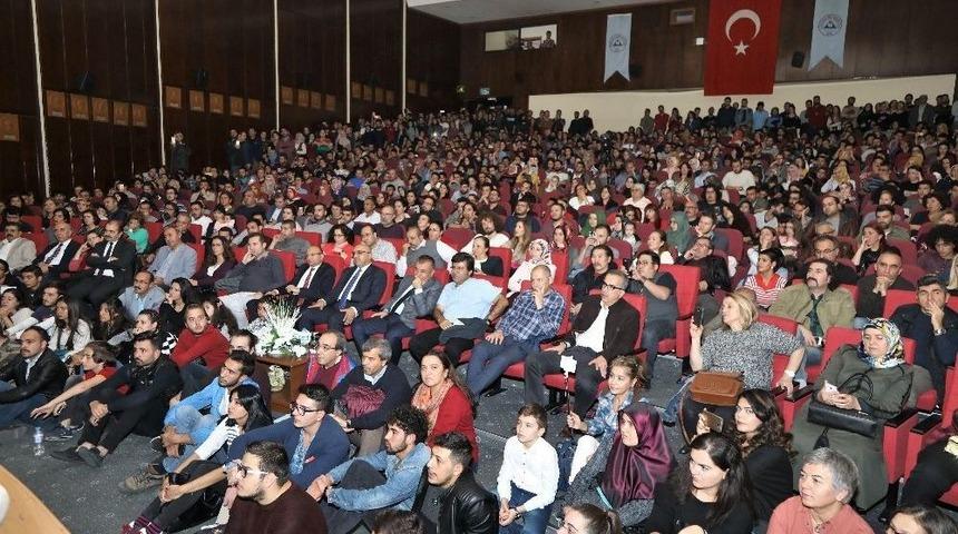 Er&uuml; Akademik Yıl A&ccedil;ılış Etkinliklerinde Muhteşem Final