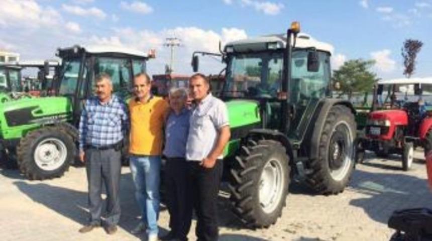 &Ccedil;ift&ccedil;i Para Kazandı, Trakt&ouml;r Satışları Arttı