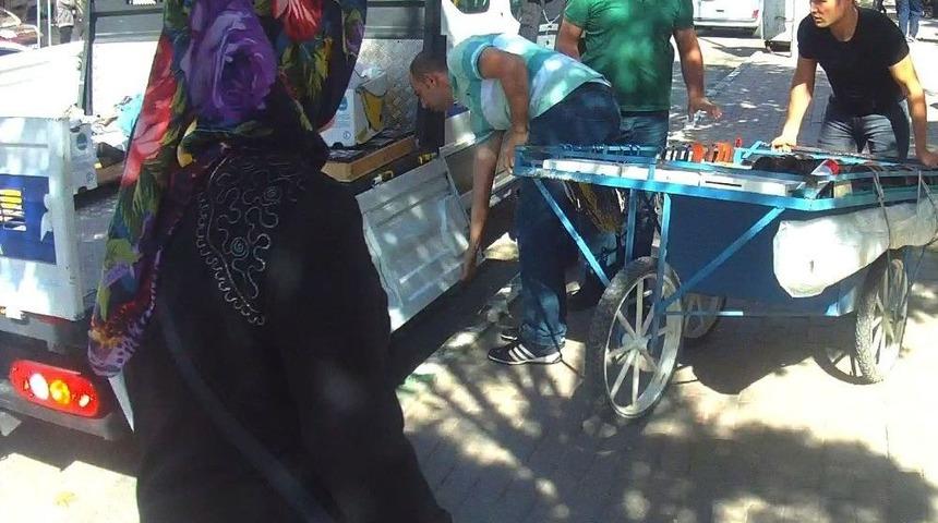 Kaldırımları İşgal Eden Esnafa Ge&ccedil;it Yok