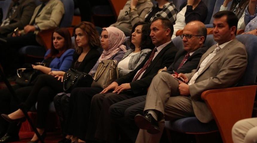 Akademisyenlere Ve &Ouml;ğretmenlere &ldquo;t&uuml;bitak 4004-4005 Projeleri Eğitimi&rdquo;