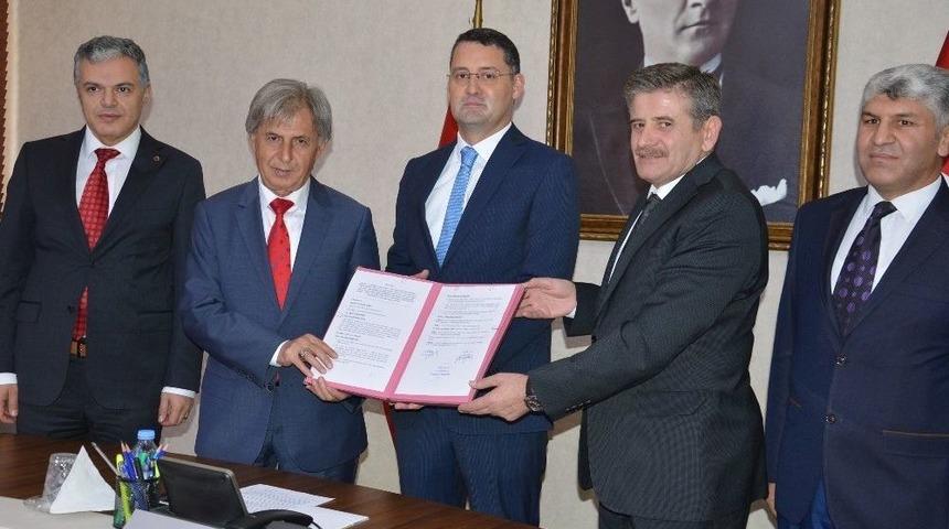 Kırıkkale&rsquo;de Sanayi Ve Eğitim İşbirliği