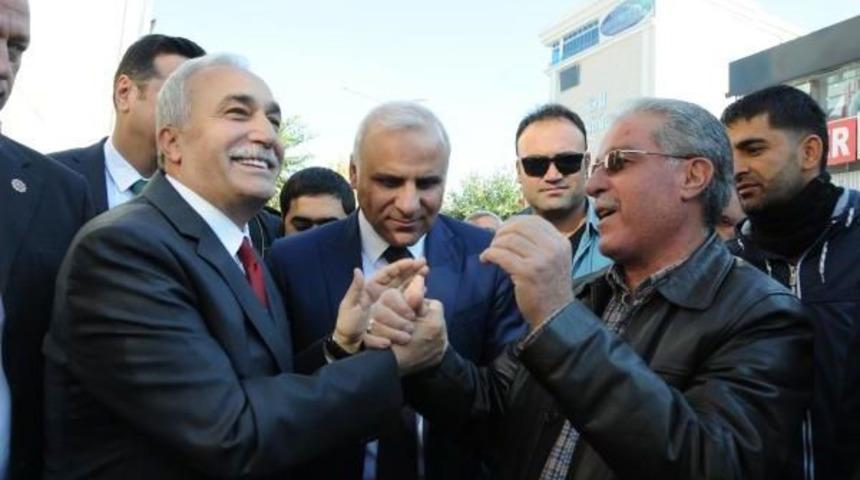 Bakan Fakıbaba, Van'da