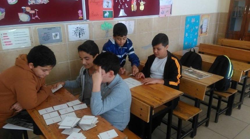 Seydi Resul İmam Hatip Ortaokulunda &rsquo;dinkart&rsquo; Oyunu