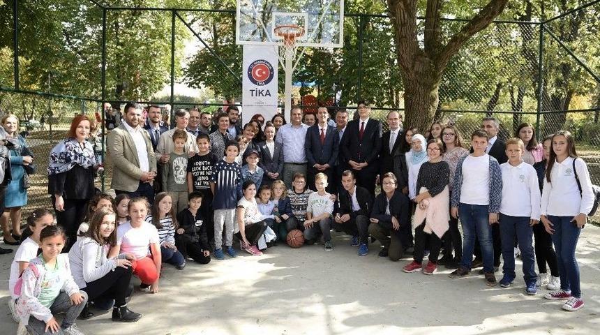 T&uuml;rkiye-kosova Dostluk Parkı Hizmete A&ccedil;ıldı