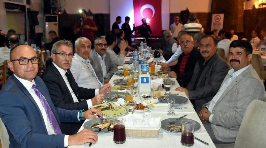 Alder &Uuml;yeleri Yemekte Buluştu