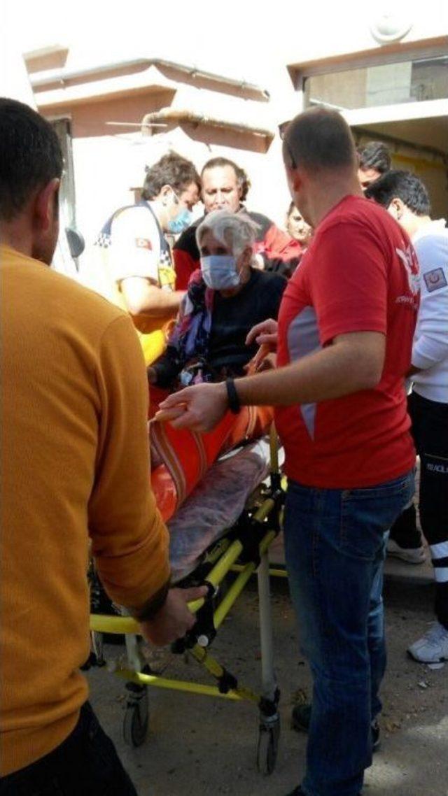 Dak Kaybolan Yaşlı Kadını Buldu 1