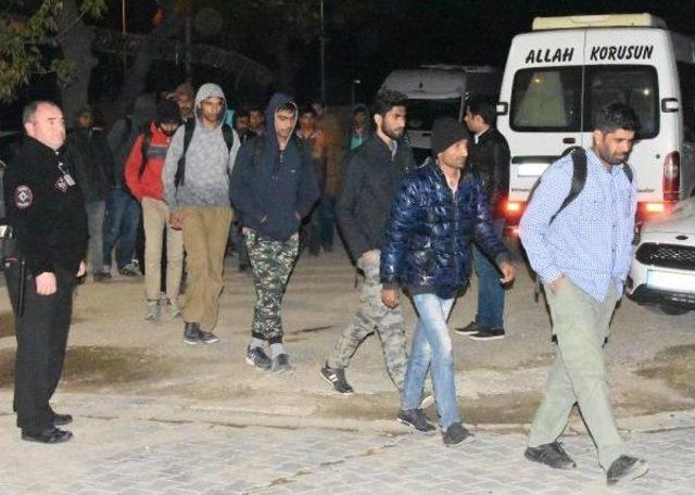Edirne'de 10 Ayda 15 Bin Kaçak Yakalandı