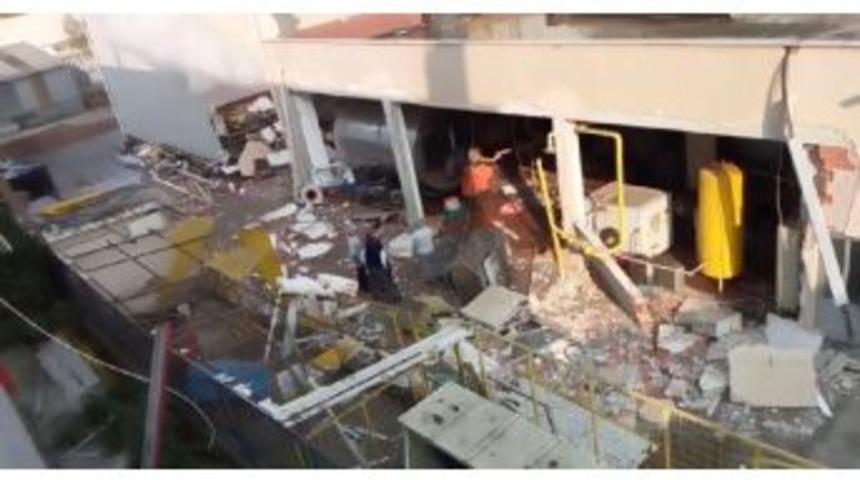 Samsun'daki Fabrikada Patlama; Duvarlar Yıkıldı