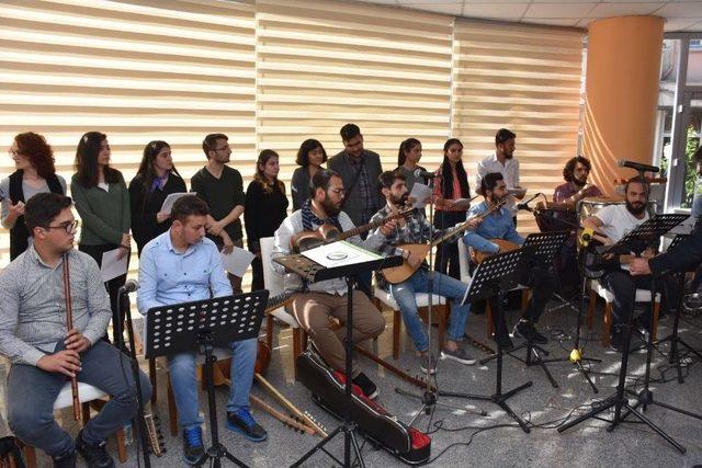 T&uuml;rk&uuml;lerle Muhabbet 2