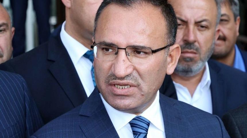 Bozdağ: "rakka&rsquo;daki Fotoğraf Abd&rsquo;nin Bug&uuml;ne Kadar S&ouml;ylediklerini Tekzip Etmektedir&rdquo;