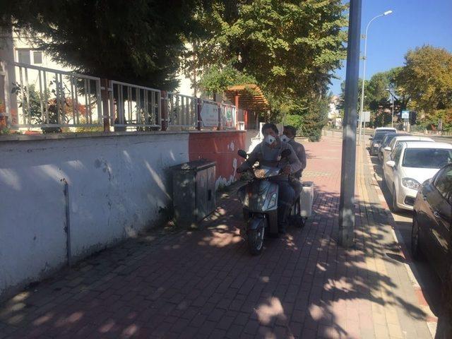 Motorize Ekiplerden İla&ccedil;lama &Ccedil;alışmaları 1