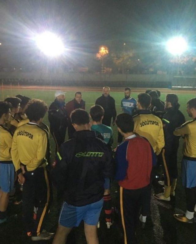 S&ouml;ğ&uuml;tspor Hafta Sonu Oynayacağı 1308 Osmaneli Belediyespor Ma&ccedil;ının Hazırlıkları Tamamladı 3